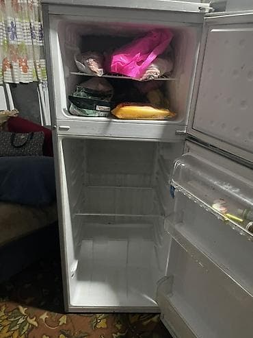 стекло матовое: Холодильник Beko, Двухкамерный, 52 * 145 * — 2