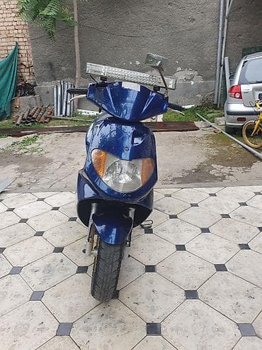 мопед ява: Скутер 50 см³, с автоматической коробкой (вариатор) и электрическим — 1