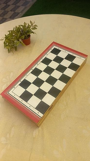 Шлемы: Шахматы и нарды в одной коробке. большая доска все фигуры родные — 5