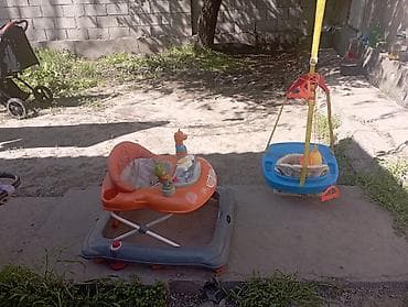 ходунок держатель: Детский комплект: ходунки + подвесные качели-прыгунки. Ходунки: - — 1