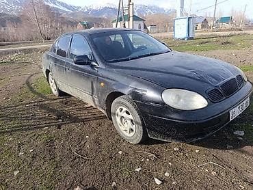 Daewoo Leganza: 1998 г., Седан
