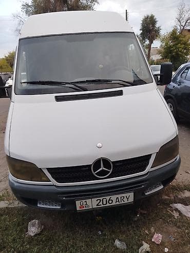 b class: Mercedes-Benz Спринтер: 2004 г., Механика, Дизель, Фургон — 2