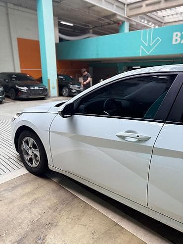 оптом корея: Hyundai Elantra: 2022 г., 1.6 л, Вариатор, Бензин, Седан — 8