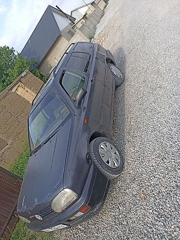 8: Volkswagen Golf: 1995 г., 1.8 л, Механика, Бензин, Универсал — 2