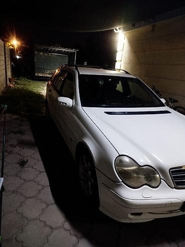 купить smart машину: Mercedes-Benz C-Class: 2001 г., 2.2 л, Механика, Дизель, Универсал — 4