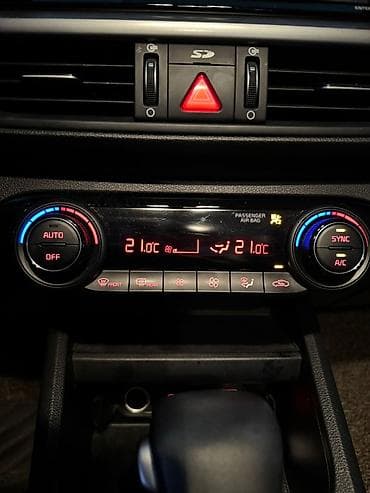 продаю kia: Kia K3: 2019 г., 1.6 л, Автомат, Бензин, Седан — 7