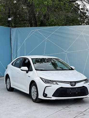 тайото кароло: Toyota Corolla: 2022 г., 1.8 л, Гибрид, Седан — 2
