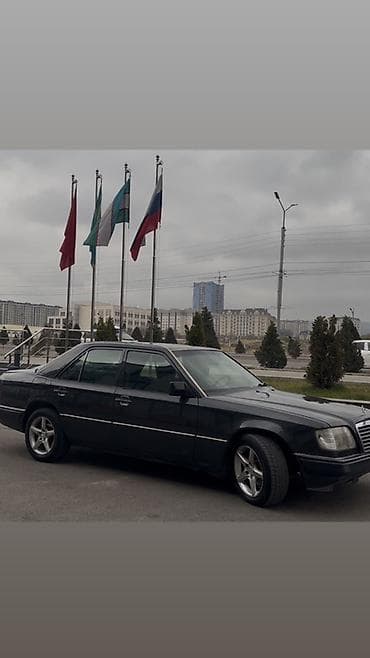 android bmw: Mercedes-Benz E-Class: 1993 г., 2 л, Седан — 1