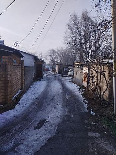 вагон сатылат: Продаю дом брачного типа дом кирпичный добротный три комнаты потолки — 4