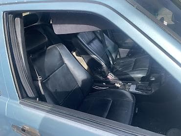 купить материал для обшивки салона авто: Mercedes-Benz W124: 1991 г., 2 л, Механика, Бензин, Седан — 4
