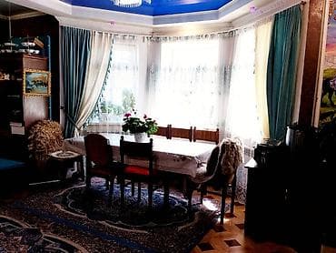 дом дордой: 📍ул. 8 марта 🔘5-комнат 🔘121м² Продаётся двухэтажный дом в районе — 2