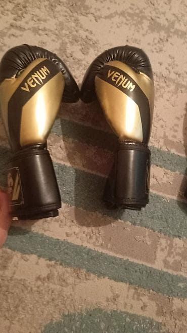 токмок обувь: Перчатки для бокса Venum, черно-золотые. Цена окончательная приходите — 3