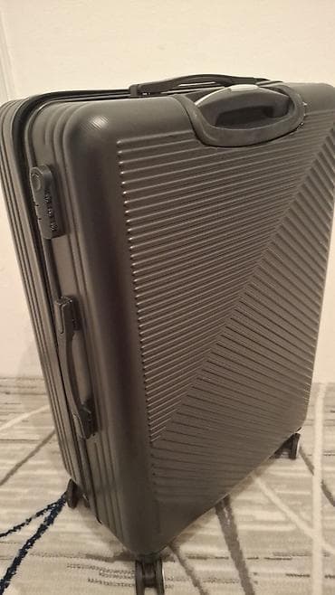 чемоданы цены бишкек: Чемодан, Материал: Пластик, Большой (более 70 л), Твердый корпус — 1