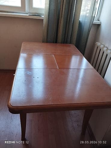 Набор мебели и техники в классическом стиле (дерево, тёплый орех)