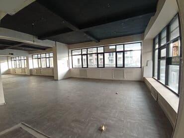 продаю офис 107 м² с ремонтом с мебелью административное здание 1 этаж: Продаю Офис 283 м², С ремонтом, Без мебели, Многоэтажное здание, 2 этаж — 3