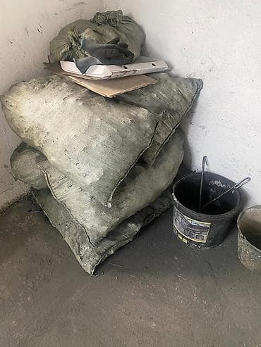 помидоры черри: Древесный уголь, Вес упаковки: Более 10 кг, В розницу — 2