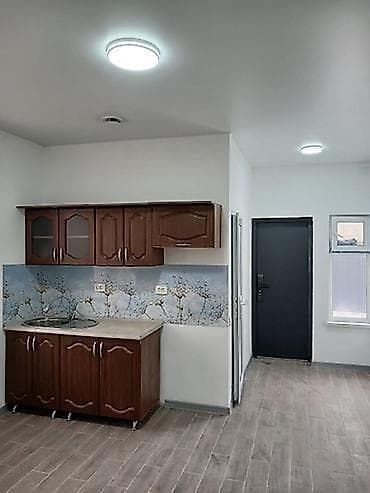 Недвижимость: Юг-2мкр Сдаю офисы: Торговом Центре " Мега Трейд"Евро ремонт. Есть — 2