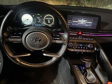 e2 byd: Hyundai Elantra: 2021 г., 1.6 л, Автомат, Бензин, Седан — 4