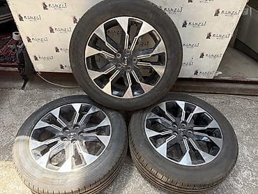 Колесо летнее Hankook R19 235/55, литой диск 5x114.3, вылет ET54 — 1
