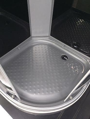 solutions upper: Душевая кабина Полукруглая, Покрытие: Тонированное — 3