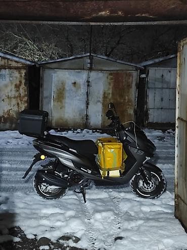 Скутеры: Тип скутера 50 куб. см, Бензин, Б/у — 2