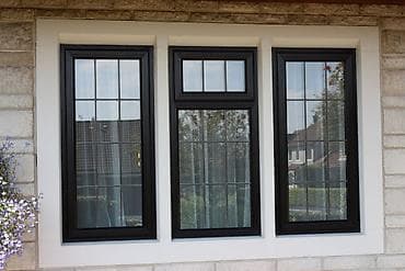 Пластиковые окна с декоративной раскладкой (имитация английских