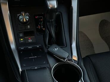 ct 200: Lexus NX: 2019 г., 2 л, Автомат, Бензин, Кроссовер — 9