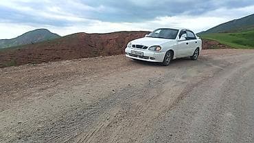 camry 1998: Daewoo Lanos: 1998 г., Седан — 1