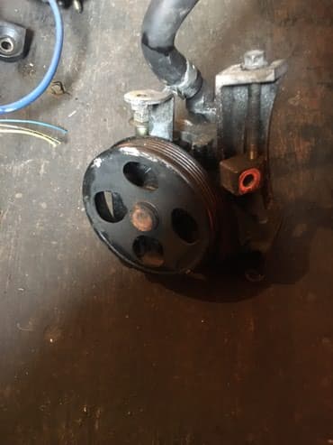 купить насос для повышения давления воды: Гидроусилитель Б/у, Оригинал — 4