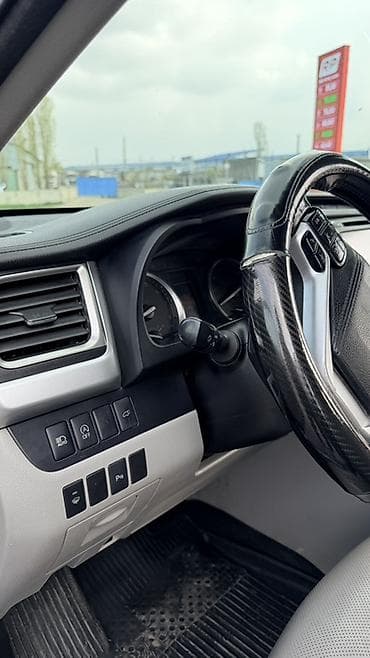 bmw 2: Toyota Highlander: 2017 г., 3.5 л, Автомат, Кроссовер — 8