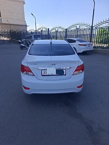 elantra 2019: Hyundai Accent: 2017 г., 1.4 л, Вариатор, Бензин, Седан — 9