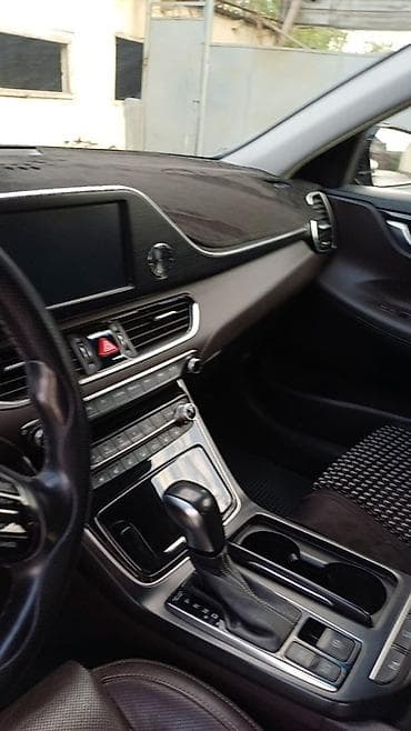 хунда: Hyundai Grandeur: 2018 г., 2.4 л, Автомат, Бензин, Седан — 9