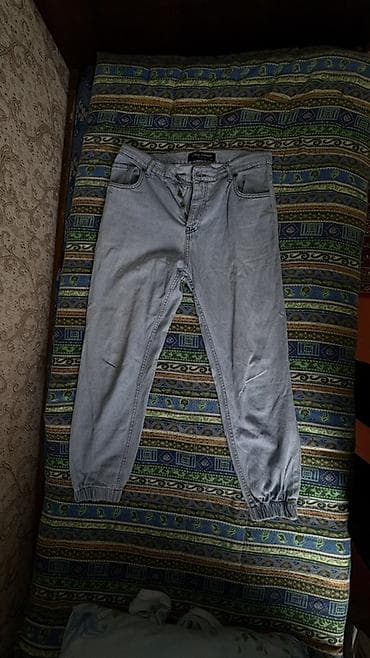 Джинсы: Светло-голубые джинсы джоггеры - Модель: джинсы-джоггеры с манжетами — 4