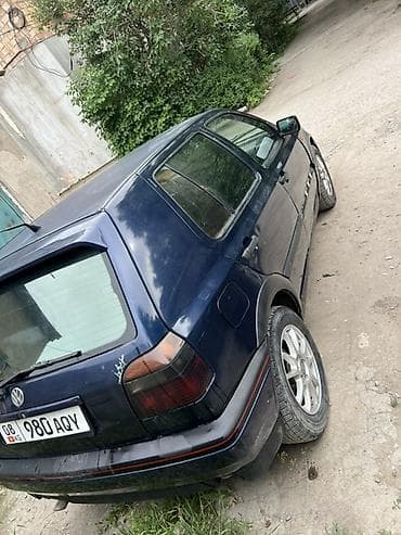 bmw 4 4: Volkswagen Golf: 1992 г., 2 л, Механика, Бензин, Хэтчбэк — 6
