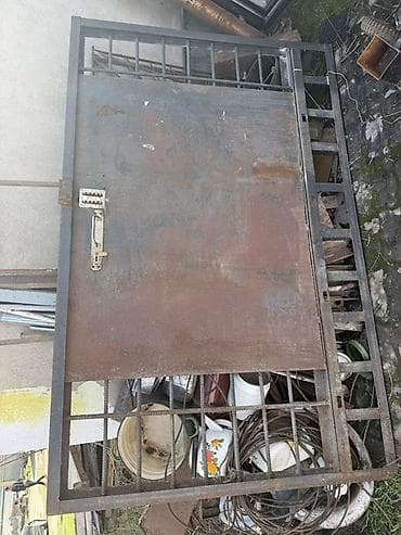 Продам Металлическая дверь с решетчатой рамой. РАЗМЕРЫ: - высота -