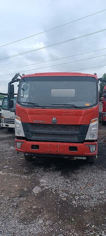 HOWO (CNHTC) автоцистерна для воды