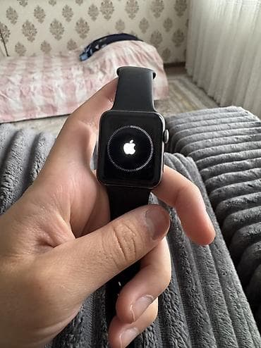 garmin forerunner 970: Apple Watch Series е2, 42 мм - Корпус: алюминий Space Gray - Задняя — 6