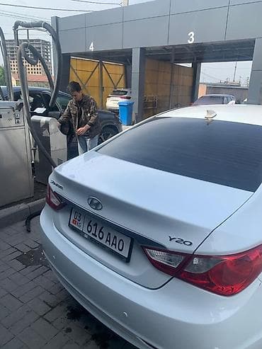 kia xline: Hyundai Sonata: 2010 г., 2 л, Автомат, Газ, Седан — 2