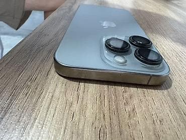 iphone 1e: IPhone 15 Pro, Б/у, 128 ГБ, Серебристый — 1