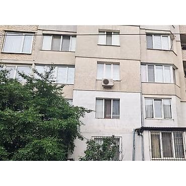 Батирлер: Сдаётся 3‑ком. КВ. 
Молодая гвардия — 1