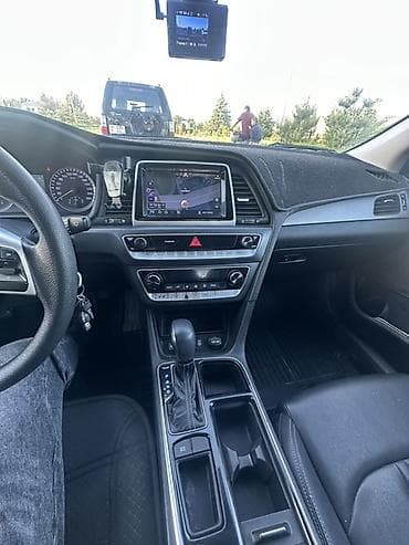 не таксованная: Hyundai Sonata: 2018 г., 2 л, Автомат, Газ, Седан — 8