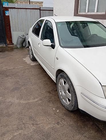 honda mobilo: Volkswagen Bora: 2001 г., Седан — 2