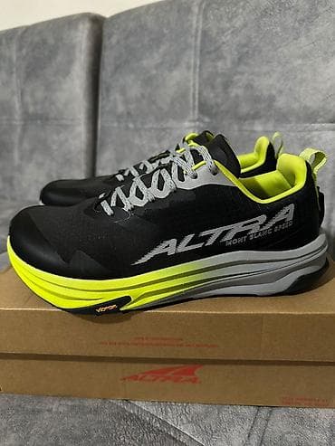 altra: Мужские кроссовки, 42.5, Новый, цвет - Черный — 1