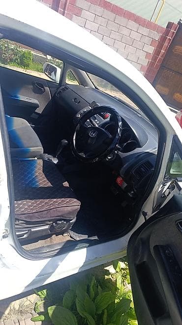 сидения хонда фит: Honda Fit: 2002 г., 1.3 л, Вариатор, Бензин, Хэтчбэк — 9