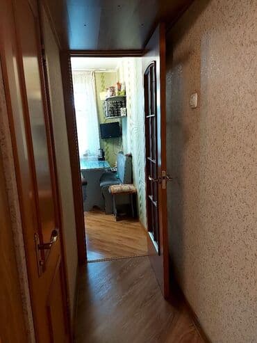 аренда дома с баней и бассейном: 3 комнаты, 61 м², 104 серия, 3 этаж, Косметический ремонт — 9