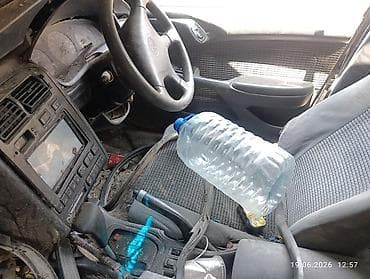 тайота witz: Toyota Carina E: 2026 г., Автомат, Бензин, Седан — 2