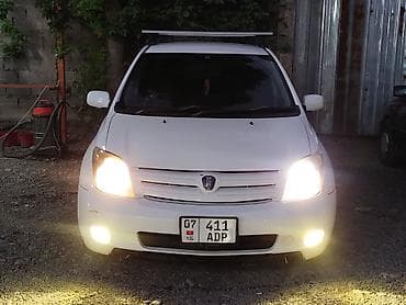 беларус трактор 82 1: Toyota Ist: 2003 г., 1.5 л, Автомат, Газ, Седан — 2