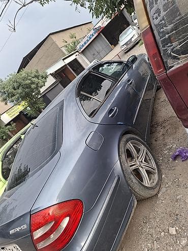 тв на авто: Mercedes-Benz : 2002 г. — 2