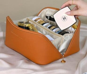 Чемодандар: Косметичка. Новая. Коричневая и черная. остались две штуки — 1