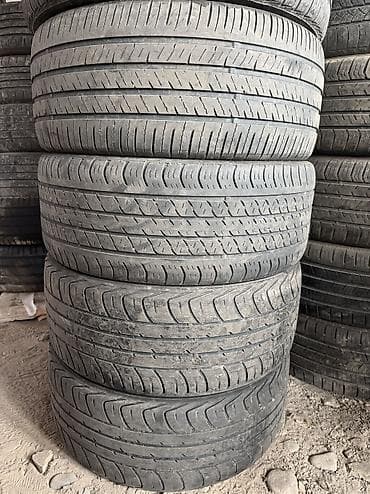 65 style: 235/40/19 — 1
